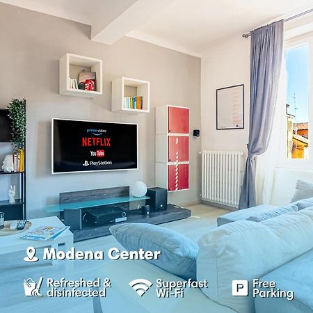 Luxury Apartment Next To The Francescana مودينا المظهر الخارجي الصورة