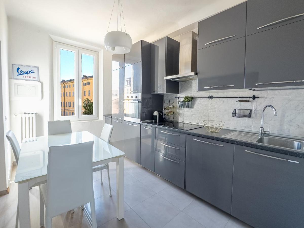Luxury Apartment Next To The Francescana مودينا المظهر الخارجي الصورة